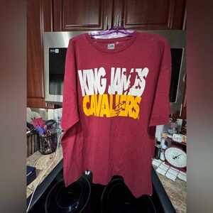 Majestic Burgundy King James Cavaliers  Short Sleeve Tee Vintage